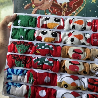 Ziemassvētku zeķu Adventes kalendārs 2025 