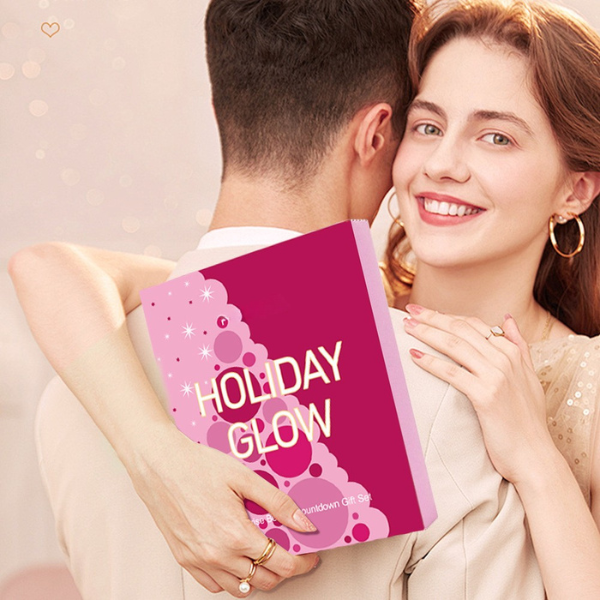 Ierobežotā izdevuma kosmētikas Adventes kalendārs